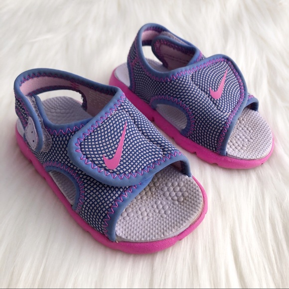 5c nike sandals